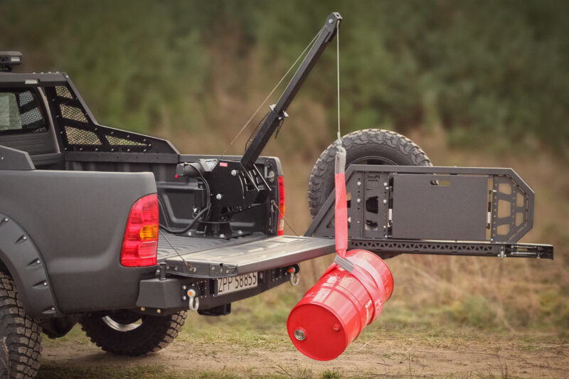 Obrotowa płyta montażowa wyciągarki z wysięgnikiem More 4x4