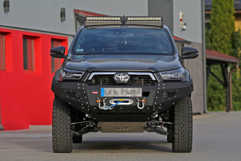Zderzak przedni off-road - Toyota Hilux REVO More 4x4